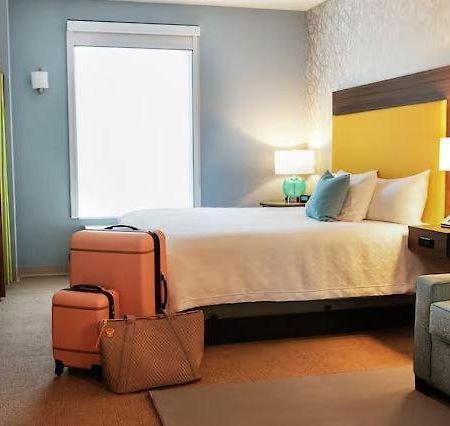Home2 Suites By Hilton Boston Franklin Eksteriør billede